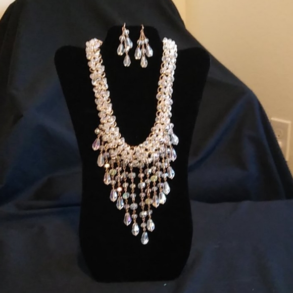 Crystal set new - Picture 1 of 1